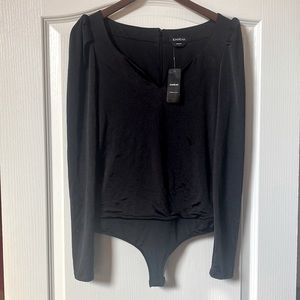 Bebe black bodysuit w puffy sleeves